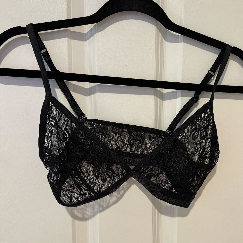 Black Lace Bamboo Banded Triangle Bra -‎ Size Medium